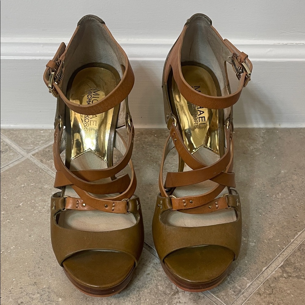 Michael Kors Tan and Olive Leather Strappy Platform Heels